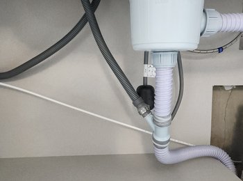 충북 청주시 식세기 설치 - 배수 연결